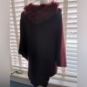 Burgundy poncho with faux fur trim